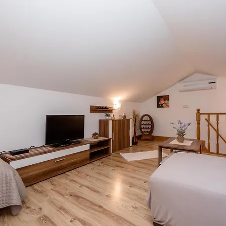 Apartamento Scerbe 3103