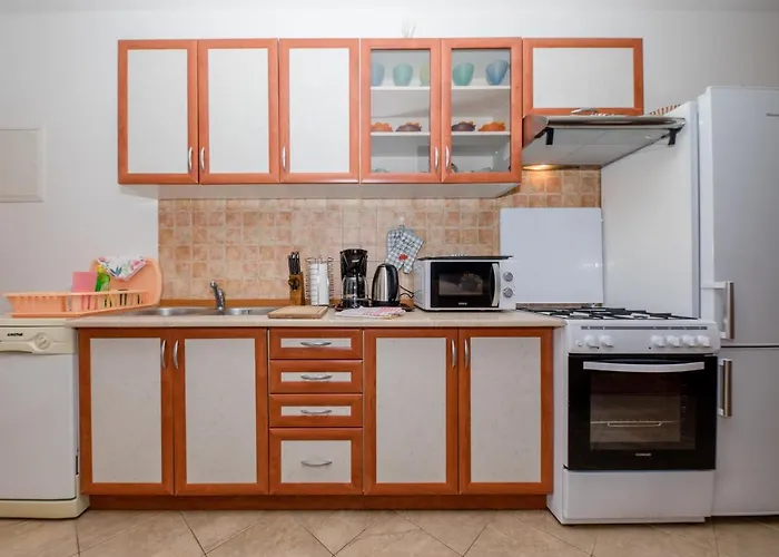 Scerbe 3103 아파트 Mundanije