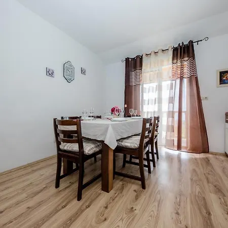 Apartman Scerbe 3103