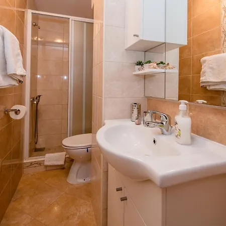 Scerbe 3103 Apartman *