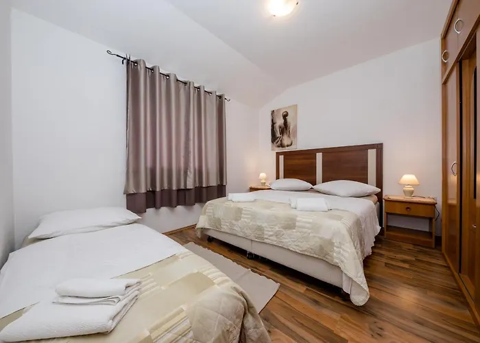 Apartament Scerbe 3103