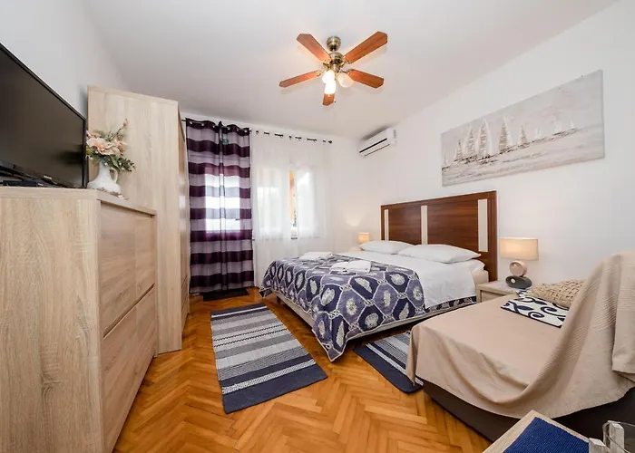 Scerbe 3103 Apartmán Mundanije